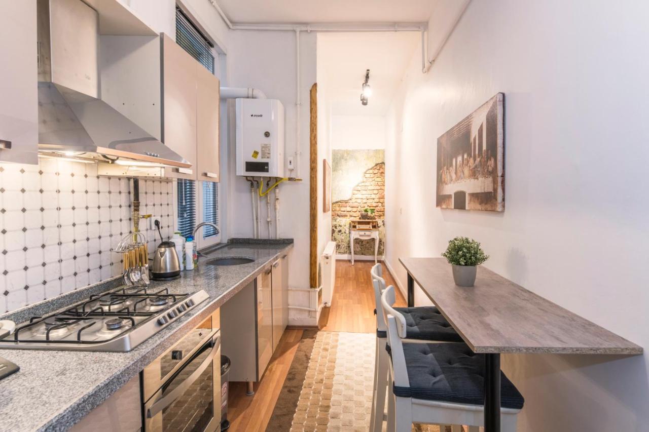By Galata- Historical And Modern Apartment Istanbul Bagian luar foto